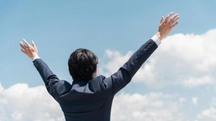 私は社会人になったことをきっかけに、ワインを飲むようになりました。