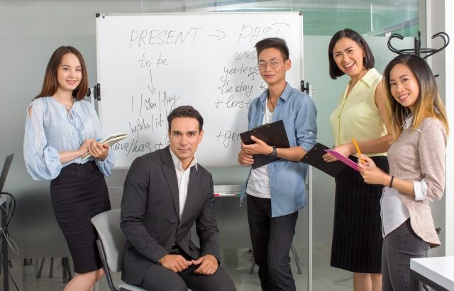 AI英会話で1ヶ月で英語力を上げる方法【短期集中ガイド】